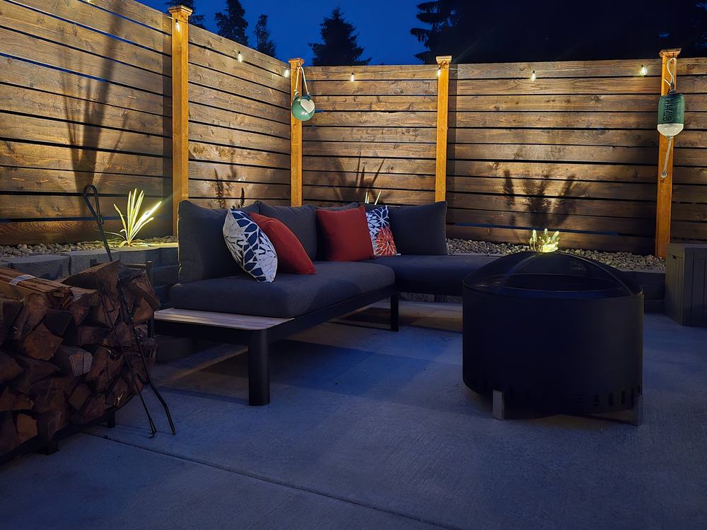 Fire pit and lounge at night